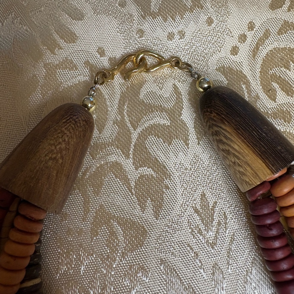 Vintage Wooden Beaded Choker Necklace 19” - Picture 5 of 8
